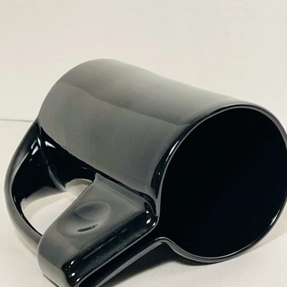 High Tea mug black w/ tea bag holder